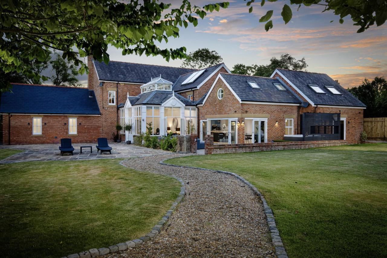 Spengarth House By Stamp Sa Vila Blackpool Exterior foto